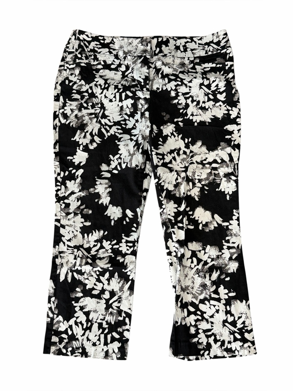 New York & Company 7th Ave Ankle Crop Capris Size 10 Black & White Floral Pant